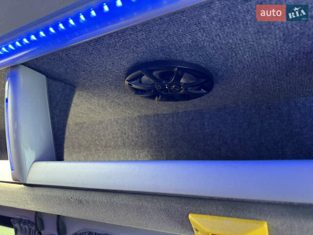Білий Мерседес Sprinter, об'ємом двигуна 2.2 л та пробігом 346 тис. км за 32999 $, фото 15 на Automoto.ua