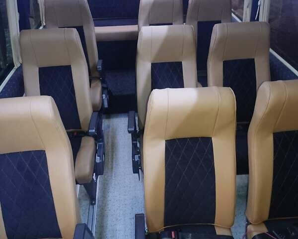 Білий Мерседес Sprinter, об'ємом двигуна 2.14 л та пробігом 800 тис. км за 30000 $, фото 11 на Automoto.ua