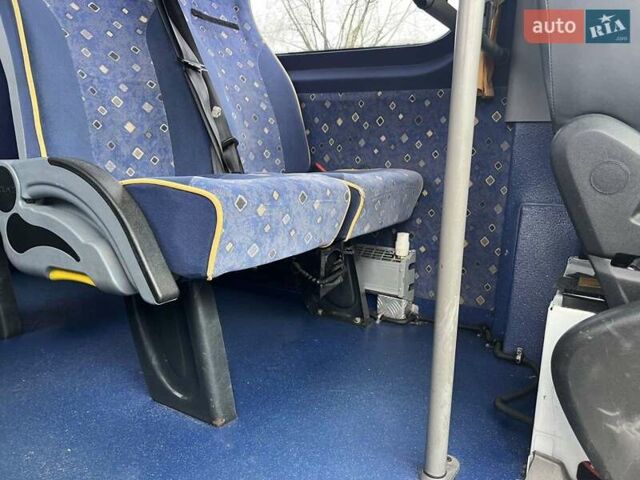 Белый Мерседес Sprinter, объемом двигателя 3 л и пробегом 433 тыс. км за 32941 $, фото 29 на Automoto.ua