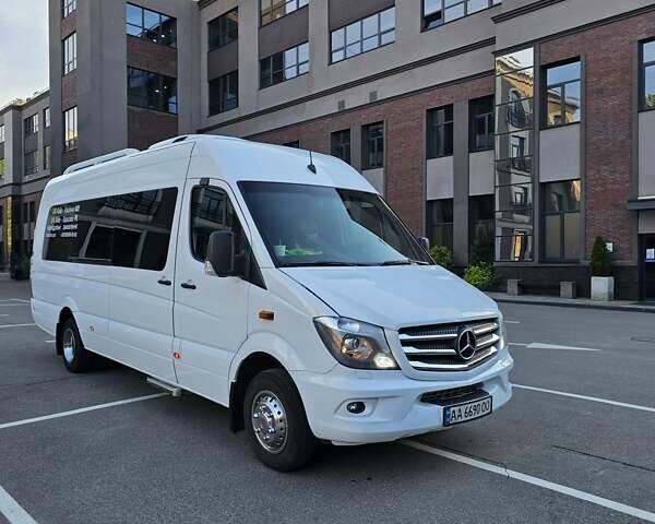 Білий Мерседес Sprinter, об'ємом двигуна 2.14 л та пробігом 800 тис. км за 30000 $, фото 4 на Automoto.ua