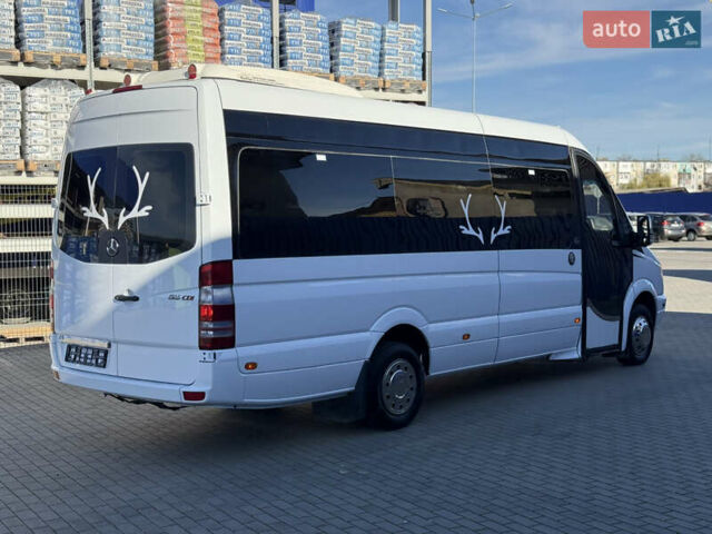 Білий Мерседес Sprinter, об'ємом двигуна 2.2 л та пробігом 346 тис. км за 32999 $, фото 27 на Automoto.ua