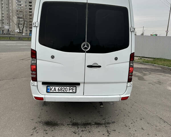 Білий Мерседес Sprinter, об'ємом двигуна 2.14 л та пробігом 880 тис. км за 29000 $, фото 5 на Automoto.ua