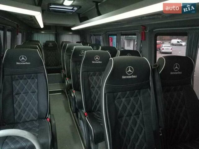 Мерседес Sprinter 2011 в Киеве на Automoto.ua Белый Мерседес Sprinter, объемом двигателя 2.15 л и пробегом 400 тыс. км за 35000 $, фото 3 на Automoto.ua