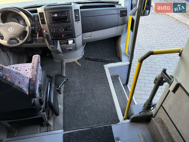 Білий Мерседес Sprinter, об'ємом двигуна 2.2 л та пробігом 346 тис. км за 32999 $, фото 20 на Automoto.ua