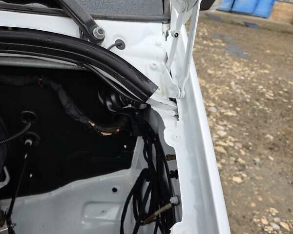 Белый Мерседес Sprinter, объемом двигателя 2.2 л и пробегом 260 тыс. км за 29650 $, фото 52 на Automoto.ua