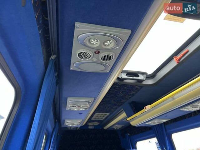 Белый Мерседес Sprinter, объемом двигателя 0 л и пробегом 424 тыс. км за 34990 $, фото 38 на Automoto.ua