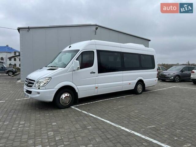 Белый Мерседес Sprinter, объемом двигателя 0 л и пробегом 424 тыс. км за 34990 $, фото 7 на Automoto.ua