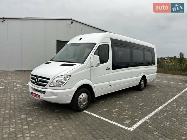 Белый Мерседес Sprinter, объемом двигателя 3 л и пробегом 427 тыс. км за 43490 $, фото 12 на Automoto.ua