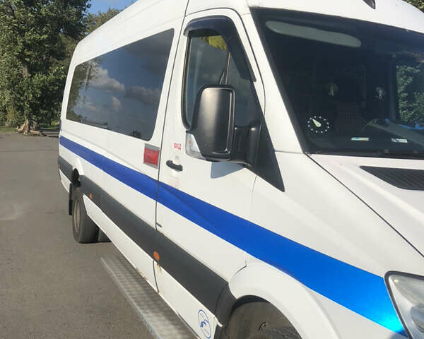Белый Мерседес Sprinter, объемом двигателя 2.14 л и пробегом 687 тыс. км за 28700 $, фото 8 на Automoto.ua
