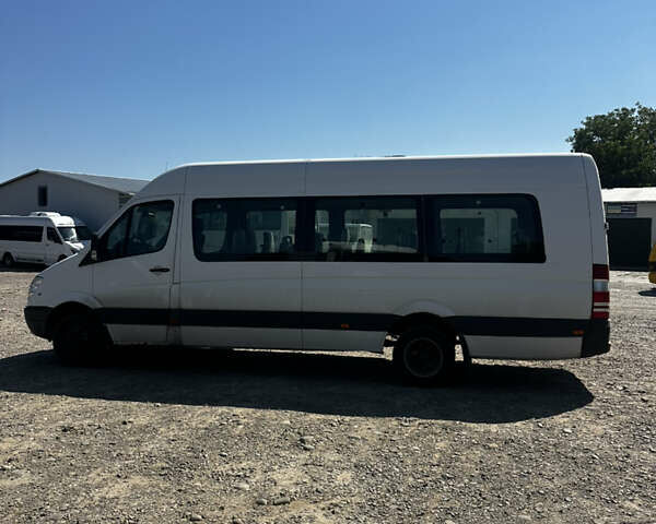 Білий Мерседес Sprinter, об'ємом двигуна 2.15 л та пробігом 493 тис. км за 32000 $, фото 5 на Automoto.ua
