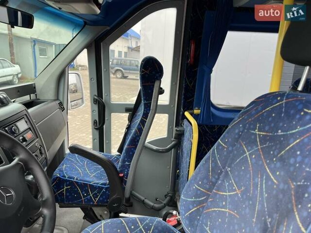 Белый Мерседес Sprinter, объемом двигателя 0 л и пробегом 424 тыс. км за 34990 $, фото 40 на Automoto.ua