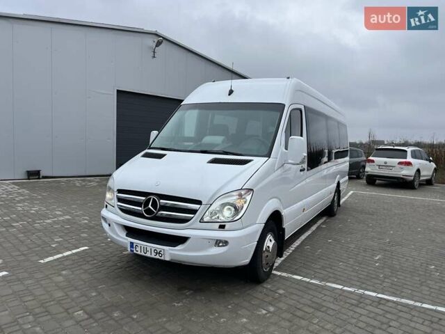 Белый Мерседес Sprinter, объемом двигателя 0 л и пробегом 424 тыс. км за 34990 $, фото 5 на Automoto.ua