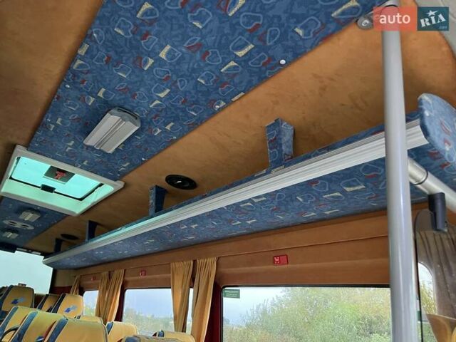 Белый Мерседес Sprinter, объемом двигателя 3 л и пробегом 427 тыс. км за 43490 $, фото 28 на Automoto.ua