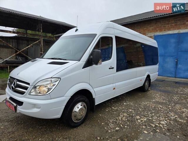 Белый Мерседес Sprinter, объемом двигателя 2.2 л и пробегом 260 тыс. км за 29650 $, фото 13 на Automoto.ua