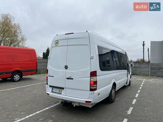 Белый Мерседес Sprinter, объемом двигателя 0 л и пробегом 424 тыс. км за 34990 $, фото 4 на Automoto.ua