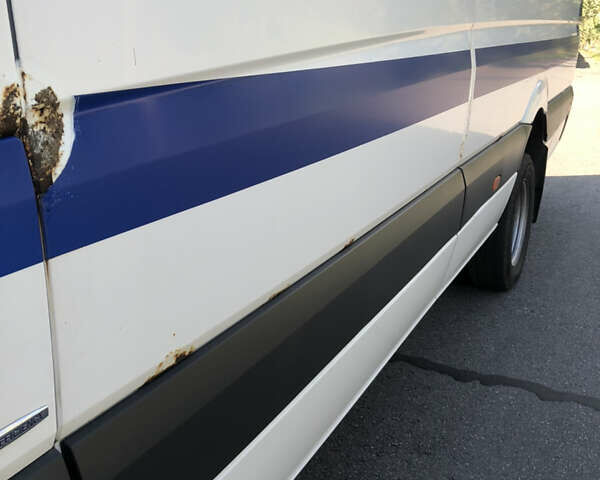 Белый Мерседес Sprinter, объемом двигателя 2.14 л и пробегом 687 тыс. км за 28700 $, фото 21 на Automoto.ua