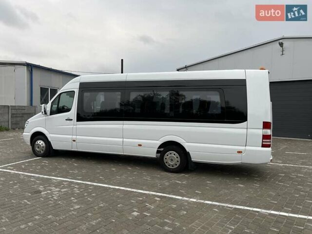 Белый Мерседес Sprinter, объемом двигателя 3 л и пробегом 427 тыс. км за 43490 $, фото 9 на Automoto.ua