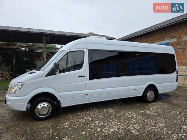 Белый Мерседес Sprinter, объемом двигателя 2.2 л и пробегом 260 тыс. км за 29650 $, фото 15 на Automoto.ua