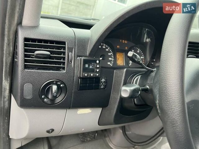 Белый Мерседес Sprinter, объемом двигателя 0 л и пробегом 424 тыс. км за 34990 $, фото 17 на Automoto.ua