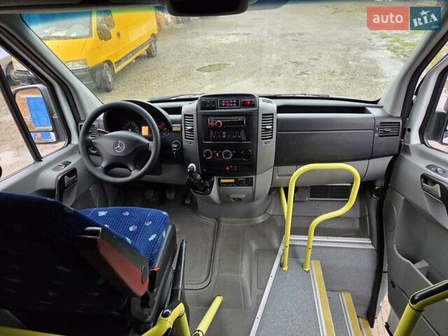 Белый Мерседес Sprinter, объемом двигателя 2.2 л и пробегом 260 тыс. км за 29650 $, фото 44 на Automoto.ua