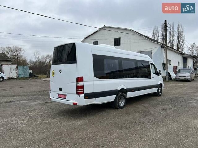 Белый Мерседес Sprinter, объемом двигателя 2.2 л и пробегом 406 тыс. км за 38500 $, фото 5 на Automoto.ua