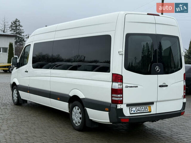 Білий Мерседес Sprinter, об'ємом двигуна 2.14 л та пробігом 250 тис. км за 28000 $, фото 5 на Automoto.ua