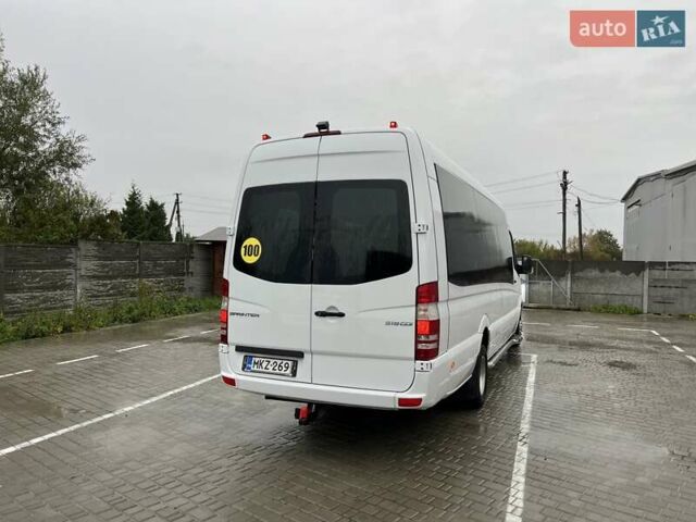 Белый Мерседес Sprinter, объемом двигателя 3 л и пробегом 540 тыс. км за 46900 $, фото 6 на Automoto.ua