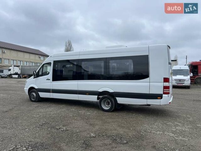 Белый Мерседес Sprinter, объемом двигателя 2.2 л и пробегом 406 тыс. км за 38500 $, фото 7 на Automoto.ua