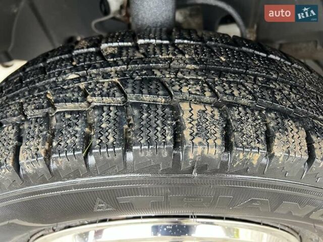 Белый Мерседес Sprinter, объемом двигателя 2.2 л и пробегом 496 тыс. км за 34500 $, фото 15 на Automoto.ua