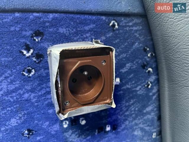 Белый Мерседес Sprinter, объемом двигателя 2.2 л и пробегом 496 тыс. км за 34500 $, фото 45 на Automoto.ua