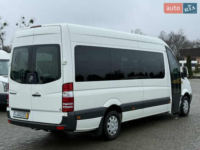Білий Мерседес Sprinter, об'ємом двигуна 2.14 л та пробігом 250 тис. км за 28000 $, фото 3 на Automoto.ua