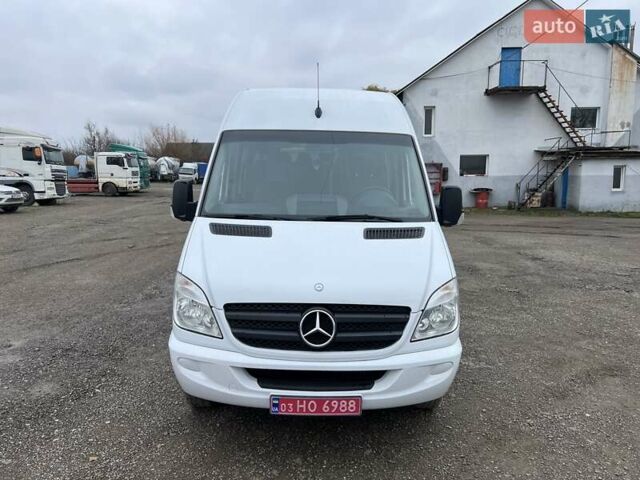 Белый Мерседес Sprinter, объемом двигателя 2.2 л и пробегом 406 тыс. км за 38500 $, фото 12 на Automoto.ua