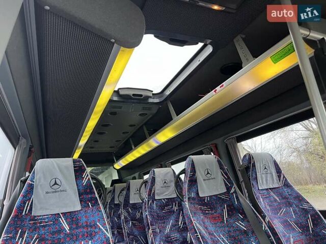 Белый Мерседес Sprinter, объемом двигателя 2.2 л и пробегом 406 тыс. км за 38500 $, фото 37 на Automoto.ua