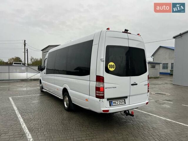 Белый Мерседес Sprinter, объемом двигателя 3 л и пробегом 540 тыс. км за 46900 $, фото 7 на Automoto.ua