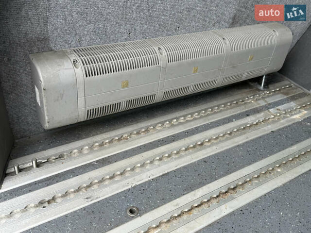 Білий Мерседес Sprinter, об'ємом двигуна 2.14 л та пробігом 250 тис. км за 28000 $, фото 7 на Automoto.ua