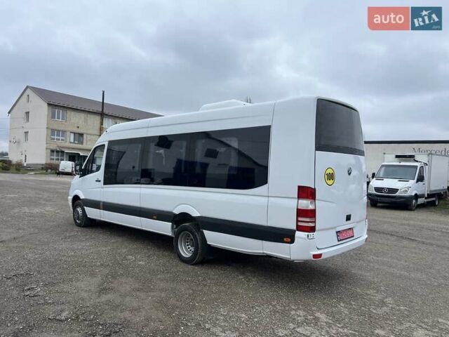 Белый Мерседес Sprinter, объемом двигателя 2.2 л и пробегом 406 тыс. км за 38500 $, фото 6 на Automoto.ua