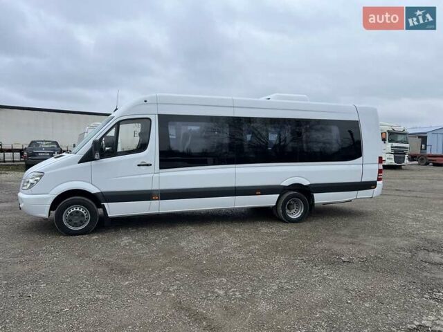 Белый Мерседес Sprinter, объемом двигателя 2.2 л и пробегом 406 тыс. км за 38500 $, фото 11 на Automoto.ua