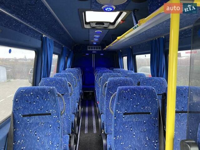 Белый Мерседес Sprinter, объемом двигателя 2.2 л и пробегом 496 тыс. км за 34500 $, фото 23 на Automoto.ua