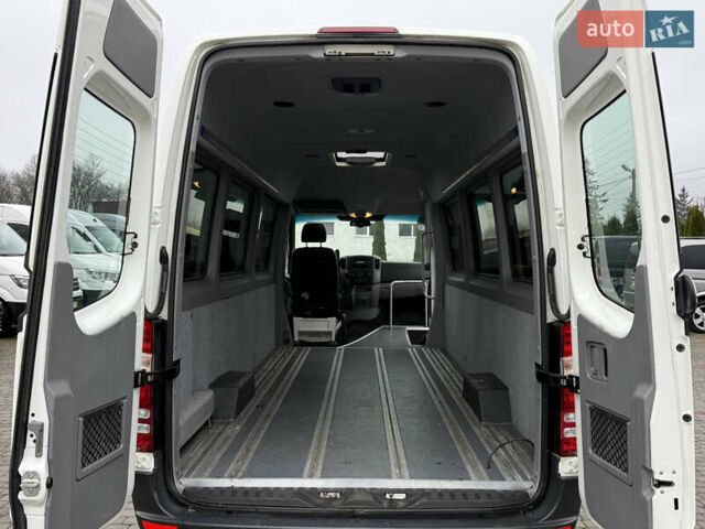 Білий Мерседес Sprinter, об'ємом двигуна 2.14 л та пробігом 250 тис. км за 28000 $, фото 6 на Automoto.ua
