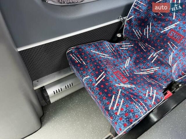 Белый Мерседес Sprinter, объемом двигателя 2.2 л и пробегом 406 тыс. км за 38500 $, фото 42 на Automoto.ua