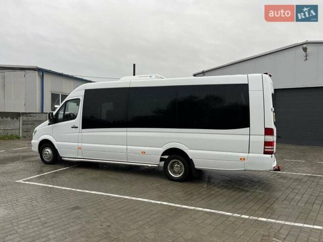 Белый Мерседес Sprinter, объемом двигателя 3 л и пробегом 540 тыс. км за 46900 $, фото 9 на Automoto.ua