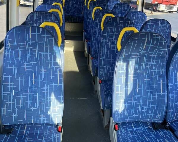 Белый Мерседес Sprinter, объемом двигателя 2.1 л и пробегом 368 тыс. км за 27700 $, фото 10 на Automoto.ua