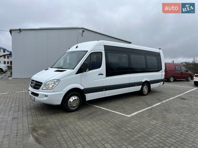Белый Мерседес Sprinter, объемом двигателя 2.2 л и пробегом 496 тыс. км за 34500 $, фото 8 на Automoto.ua