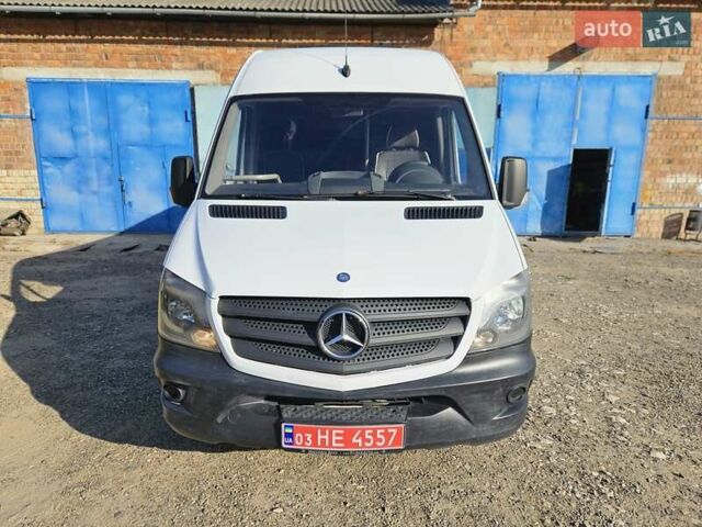 Белый Мерседес Sprinter, объемом двигателя 2.2 л и пробегом 372 тыс. км за 31950 $, фото 6 на Automoto.ua