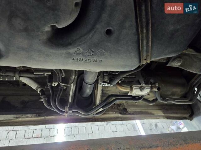 Білий Мерседес Sprinter, об'ємом двигуна 2.2 л та пробігом 323 тис. км за 38700 $, фото 67 на Automoto.ua