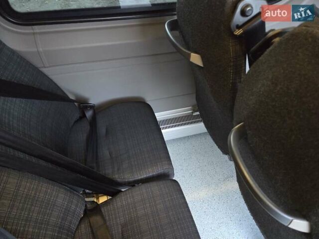 Белый Мерседес Sprinter, объемом двигателя 2.2 л и пробегом 334 тыс. км за 38700 $, фото 30 на Automoto.ua