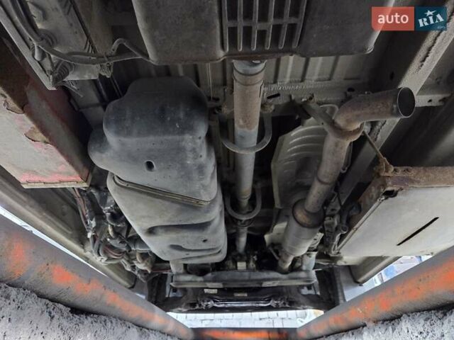 Белый Мерседес Sprinter, объемом двигателя 2.2 л и пробегом 334 тыс. км за 38700 $, фото 54 на Automoto.ua