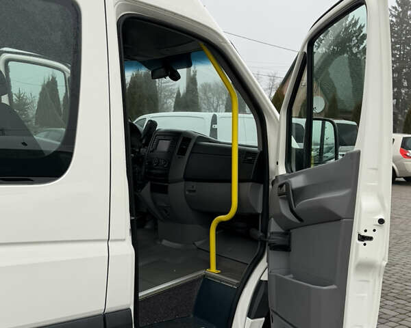 Белый Мерседес Sprinter, объемом двигателя 2.14 л и пробегом 247 тыс. км за 28700 $, фото 14 на Automoto.ua