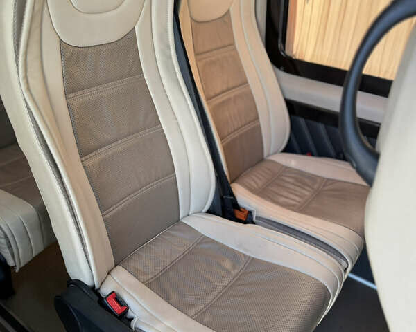 Белый Мерседес Sprinter, объемом двигателя 2.14 л и пробегом 500 тыс. км за 43500 $, фото 22 на Automoto.ua