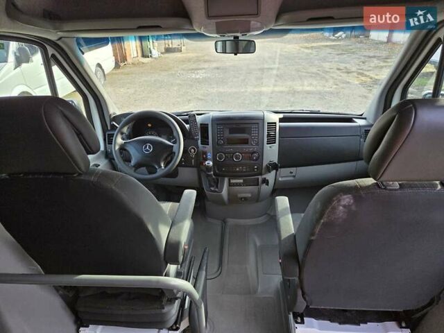 Білий Мерседес Sprinter, об'ємом двигуна 2.2 л та пробігом 323 тис. км за 38700 $, фото 50 на Automoto.ua